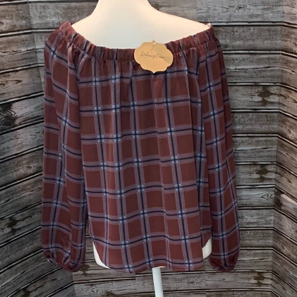 🔥🔥SALE🔥BY TOGETHER Plaid Checker Print Off Shoulder Button Down Front Top NWT - Picture 3 of 4